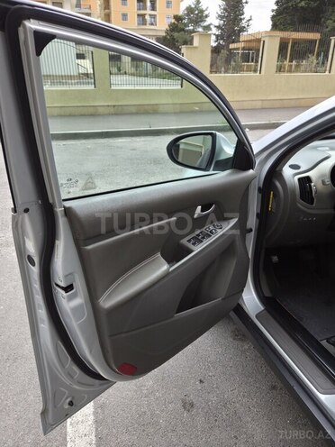 Kia Sportage 2013, 199,500 km - 2.4 l - Xırdalan