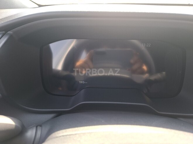 Toyota Corolla Cross 2026, 1,100 km - 2.0 l - Bakı