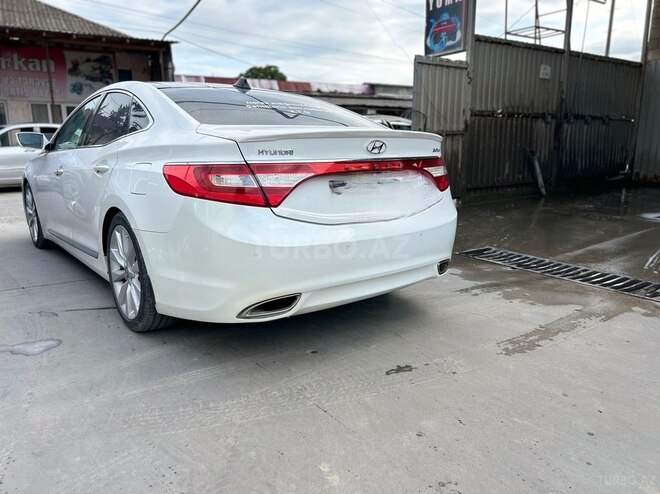 Hyundai Azera 2013, 244,000 km - 3.0 л - Xudat