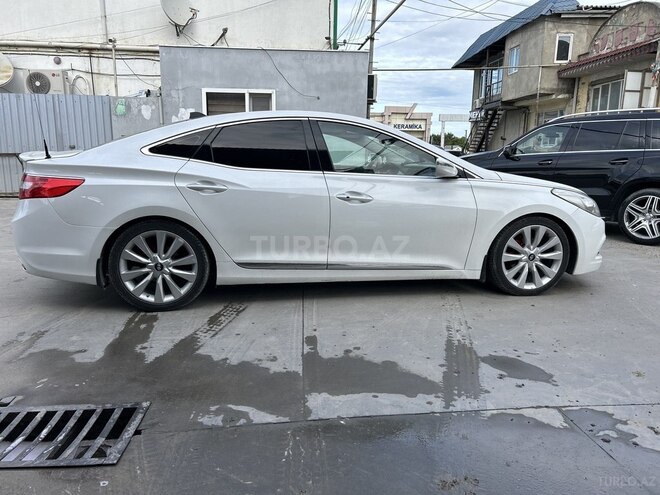Hyundai Azera 2013, 244,000 km - 3.0 л - Xudat