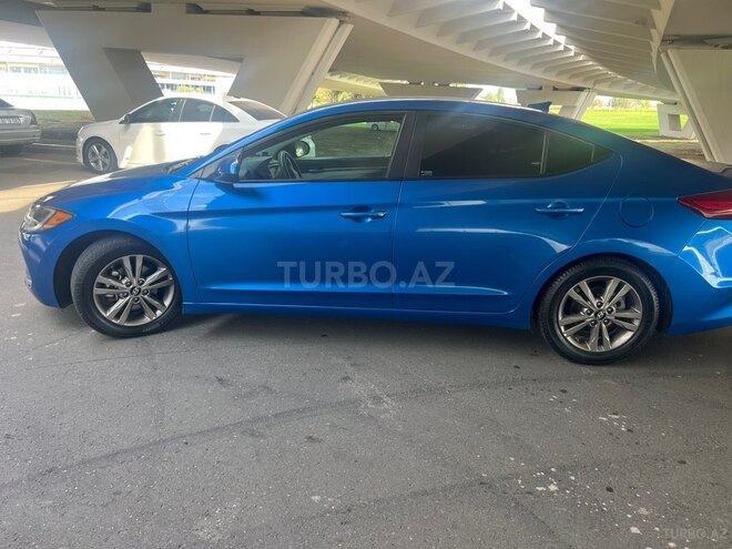 Hyundai Elantra 2018, 175,418 km - 2.0 l - Bakı