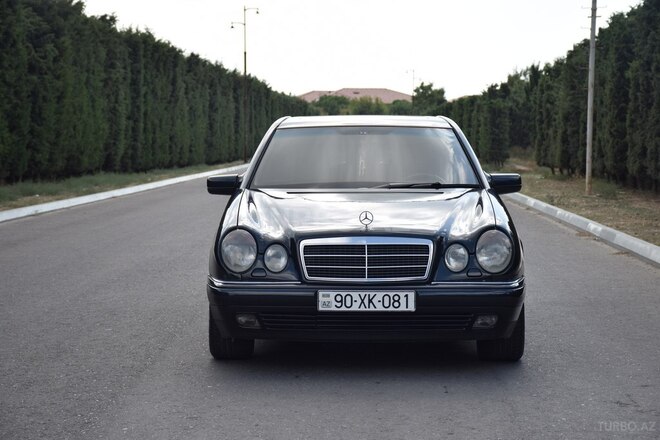 Mercedes E 240 1998, 561,960 km - 2.4 l - Bakı