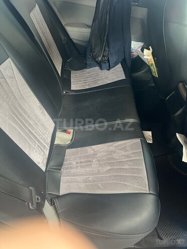 Hyundai Elantra 2018, 175,418 km - 2.0 l - Bakı