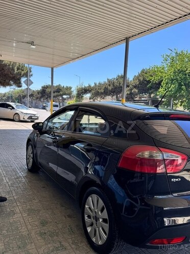 Kia Rio 2011, 327,000 km - 1.1 l - Bakı