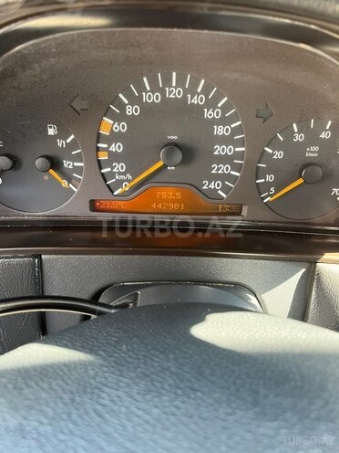 Mercedes E 240 1998, 440,000 km - 2.4 л - Bakı