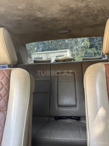 Mercedes C 230 1997, 235,396 km - 2.3 л - Şirvan