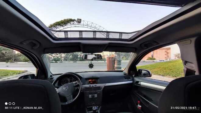 Opel Astra 2006, 111,100 km - 1.6 l - Yevlax