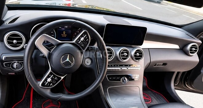 Mercedes C 300 2019, 76,800 km - 2.0 л - Bakı