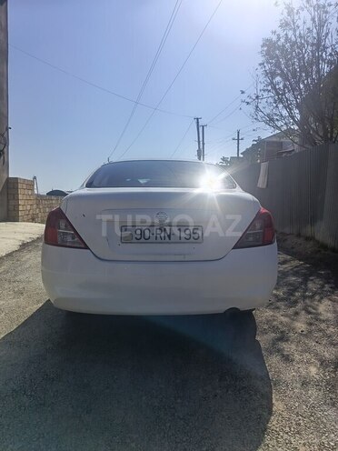 Nissan Sunny 2012, 330,000 km - 1.5 l - Bakı