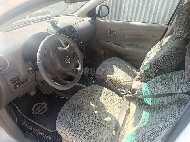 Nissan Sunny 2012, 330,000 km - 1.5 l - Bakı
