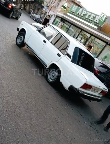 LADA (VAZ) 2107 2006, 215,000 km - 1.6 л - Bakı