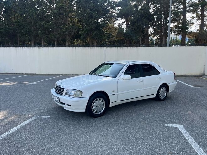 Mercedes C 220 1998, 580,000 km - 2.2 l - Xırdalan