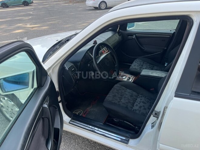 Mercedes C 220 1998, 580,000 km - 2.2 l - Xırdalan