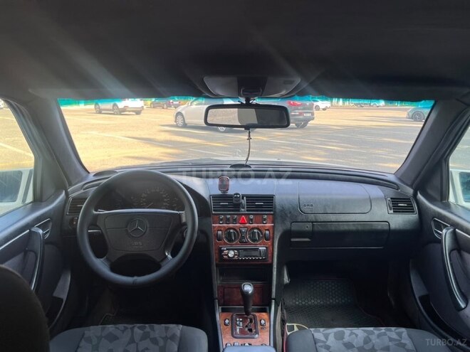 Mercedes C 220 1998, 580,000 km - 2.2 l - Xırdalan