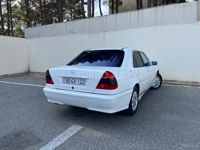 Mercedes C 220 1998, 580,000 km - 2.2 l - Xırdalan