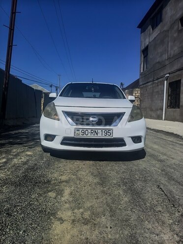 Nissan Sunny 2012, 330,000 km - 1.5 l - Bakı