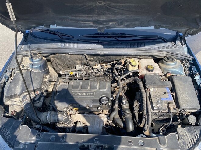 Chevrolet Cruze 2011, 276,000 km - 1.4 l - Sumqayıt