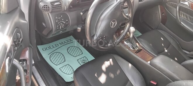 Mercedes C 240 2001, 318,000 km - 2.6 л - Bakı