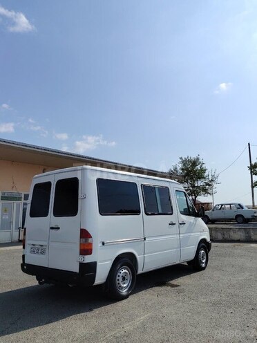 Mercedes Sprinter 208 1997, 368,574 km - 2.3 l - Göyçay