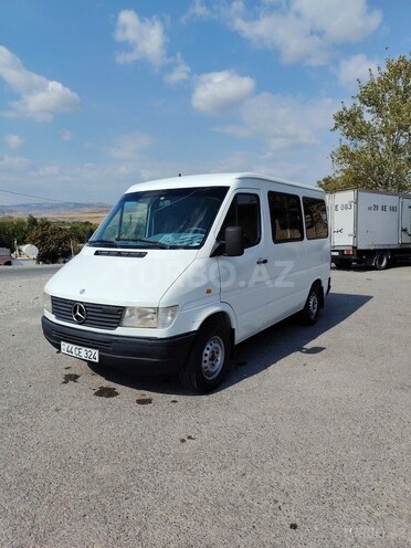Mercedes Sprinter 208 1997, 368,574 km - 2.3 l - Göyçay
