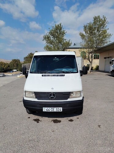 Mercedes Sprinter 208 1997, 368,574 km - 2.3 l - Göyçay