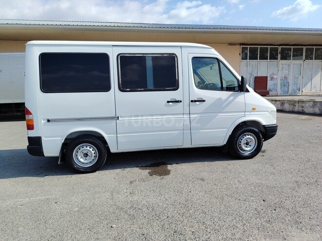 Mercedes Sprinter 208 1997, 368,574 km - 2.3 l - Göyçay