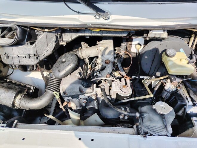 Mercedes Sprinter 208 1997, 368,574 km - 2.3 l - Göyçay