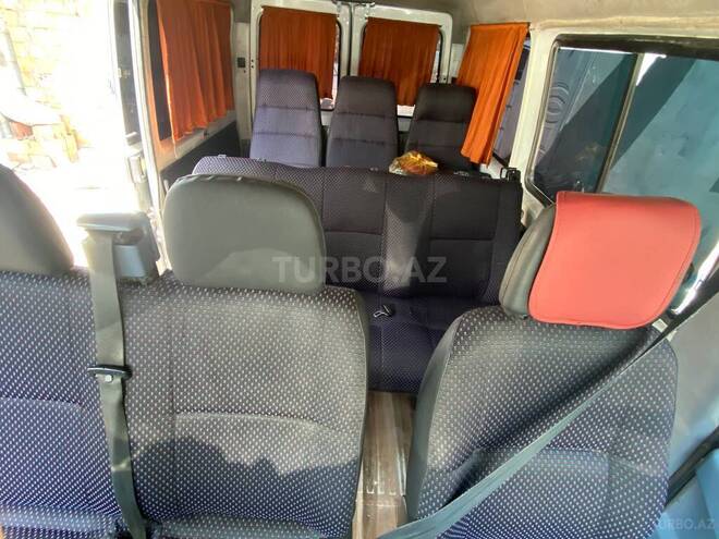 Mercedes Sprinter 208 1997, 368,574 km - 2.3 l - Göyçay