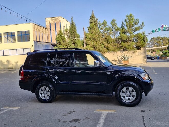 Mitsubishi Pajero 2006, 384,000 km - 3.0 л - Şirvan