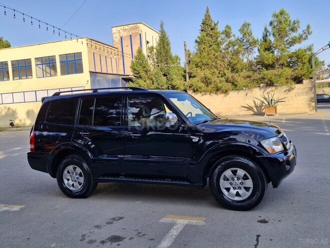 Mitsubishi Pajero 2006, 384,000 km - 3.0 л - Şirvan
