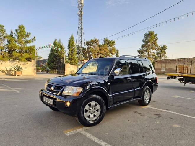 Mitsubishi Pajero 2006, 384,000 km - 3.0 л - Şirvan