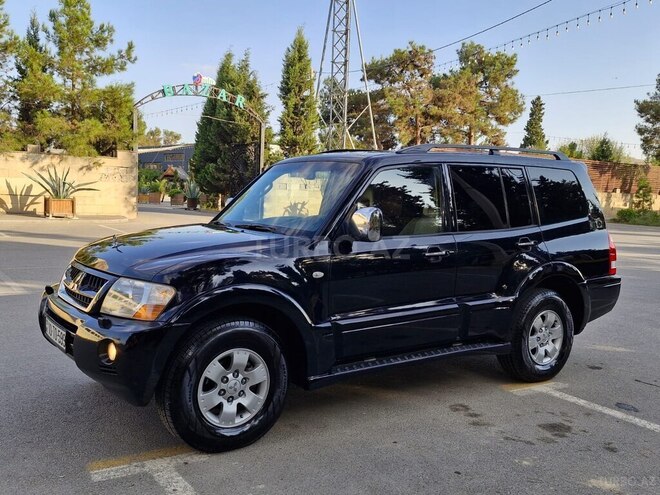 Mitsubishi Pajero 2006, 384,000 km - 3.0 л - Şirvan