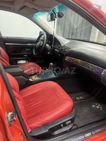 BMW 528 1997, 329,581 km - 2.8 l - Sumqayıt