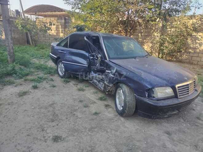 Mercedes C 200 1994, 345,451 km - 2.0 l - Salyan