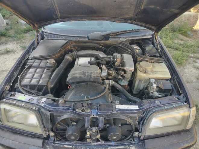Mercedes C 200 1994, 345,451 km - 2.0 l - Salyan