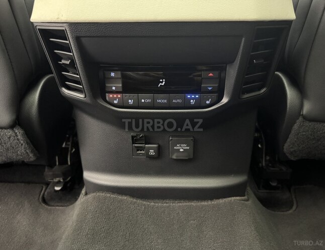 Toyota Sequoia 2023, 9,200 km - 3.4 l - Bakı