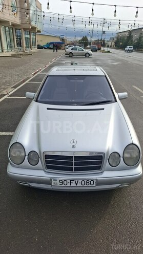 Mercedes E 220 1998, 812,385 km - 2.2 l - Sumqayıt