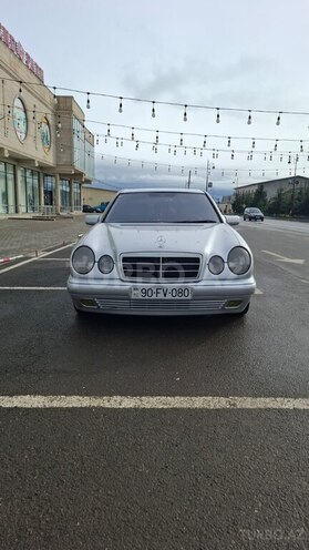 Mercedes E 220 1998, 812,385 km - 2.2 l - Sumqayıt