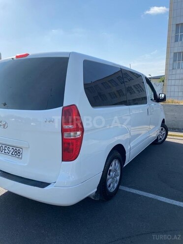 Hyundai H-1 2010, 445,000 km - 2.5 л - Bakı