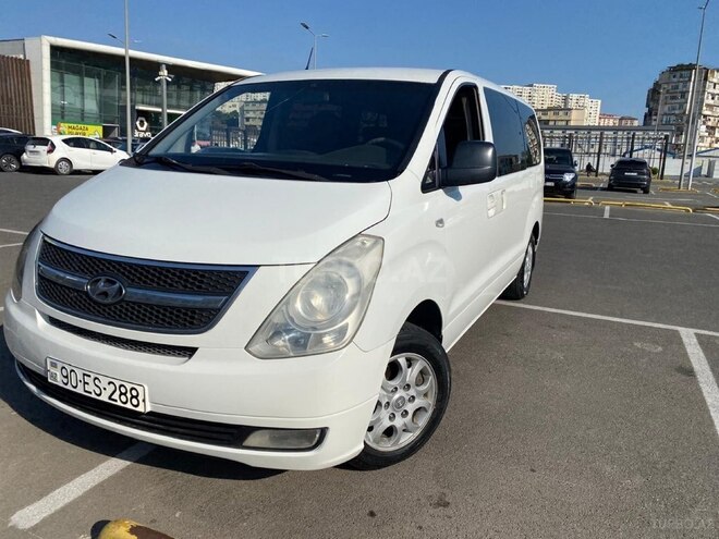 Hyundai H-1 2010, 445,000 km - 2.5 л - Bakı