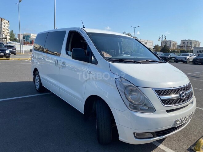 Hyundai H-1 2010, 445,000 km - 2.5 л - Bakı
