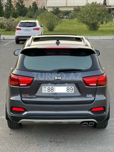 Kia Sorento 2017, 175,000 km - 2.2 l - Bakı