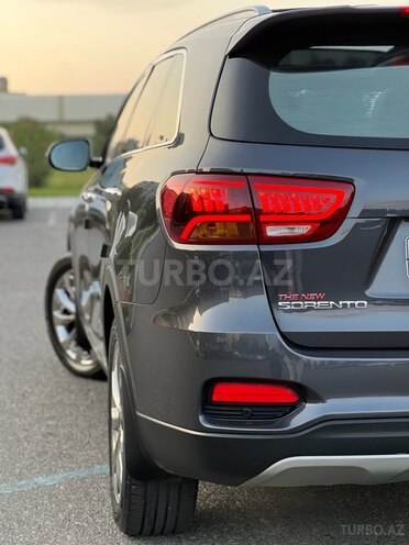 Kia Sorento 2017, 175,000 km - 2.2 l - Bakı