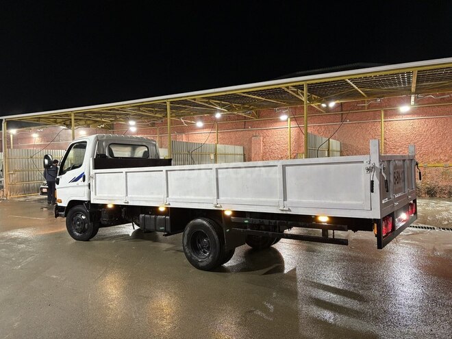 Hyundai HD-65 2008, 373,000 km - 3.9 л - Bakı