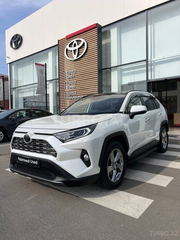 Toyota RAV4 2018, 155,000 km - 2.0 l - Gəncə