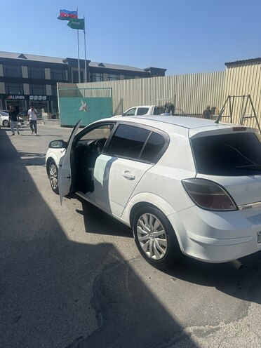 Opel Astra 2010, 348,000 km - 1.3 l - Bakı