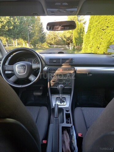 Audi A4 2006, 319,000 km - 2.0 l - Zaqatala