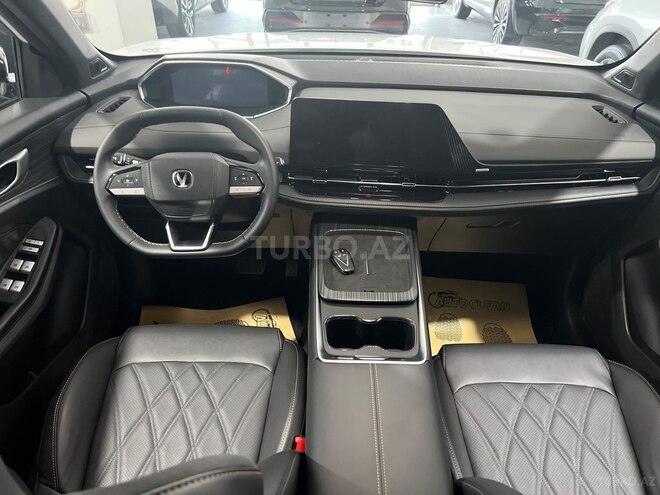 Changan CS 55 Plus 2025, 15,800 km - 1.5 l - Bakı
