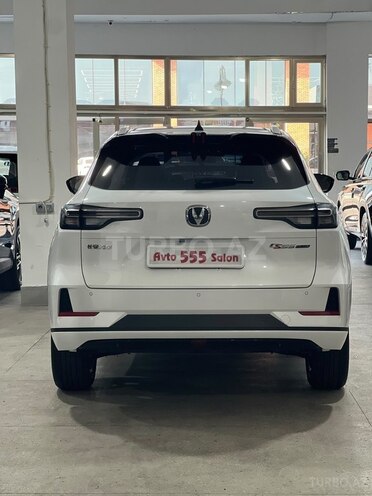 Changan CS 55 Plus 2025, 15,800 km - 1.5 l - Bakı