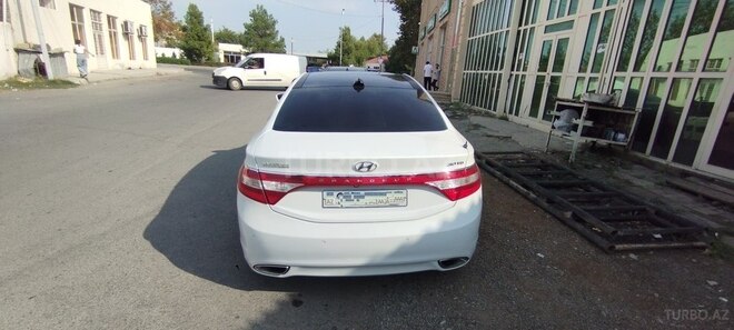 Hyundai Grandeur 2012, 226,000 km - 3.0 л - Bərdə